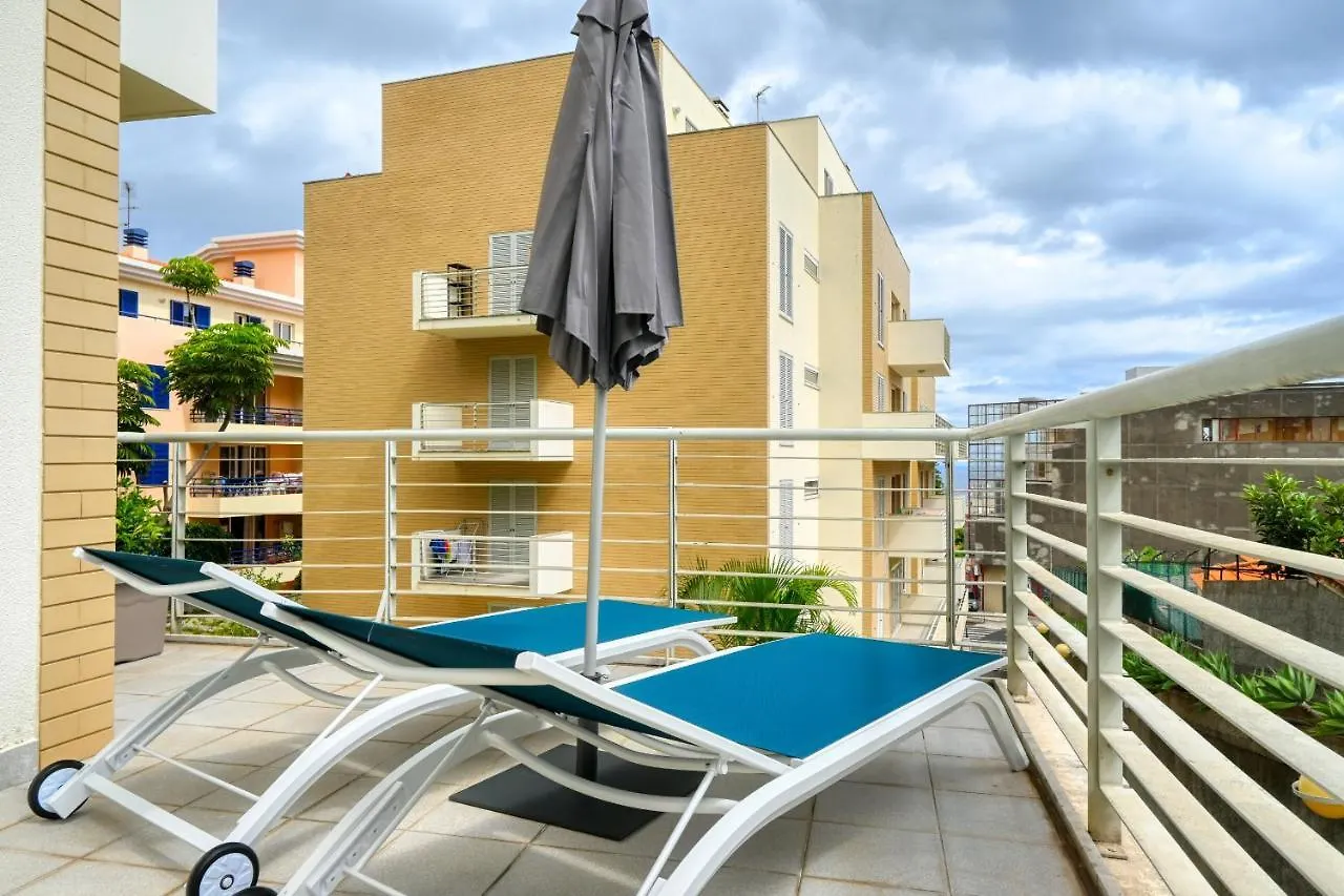 Apartment Costa Do Sol, A Home In Madeira Funchal